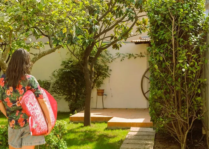 فندق مبيت وإفطار Surf *