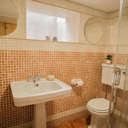 Bed & Breakfast Surf Oporto