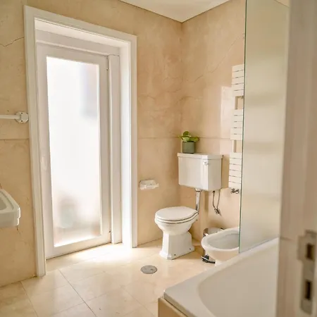 Surf Bed & Breakfast Porto