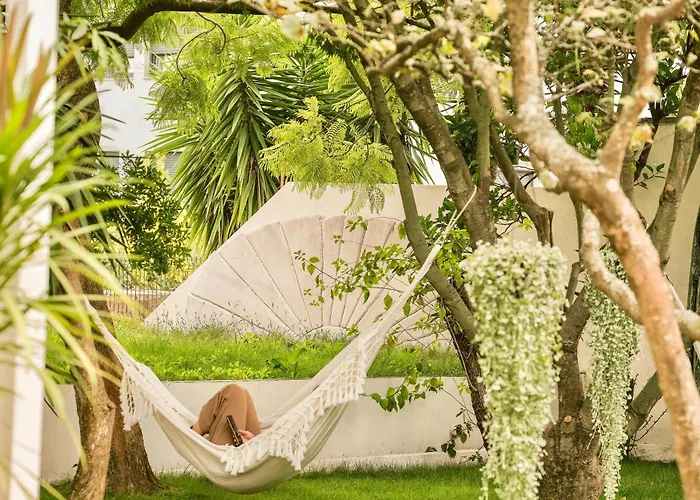 Surf Oda ve Kahvaltı Porto